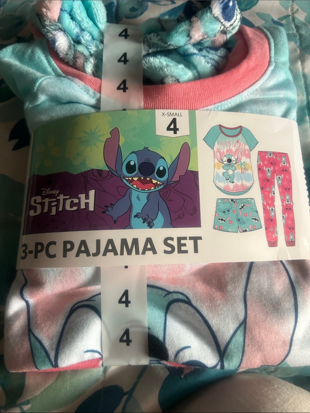 Disney Stitch 3-Piece Pajama Set in Aqua, Pink & Coral
